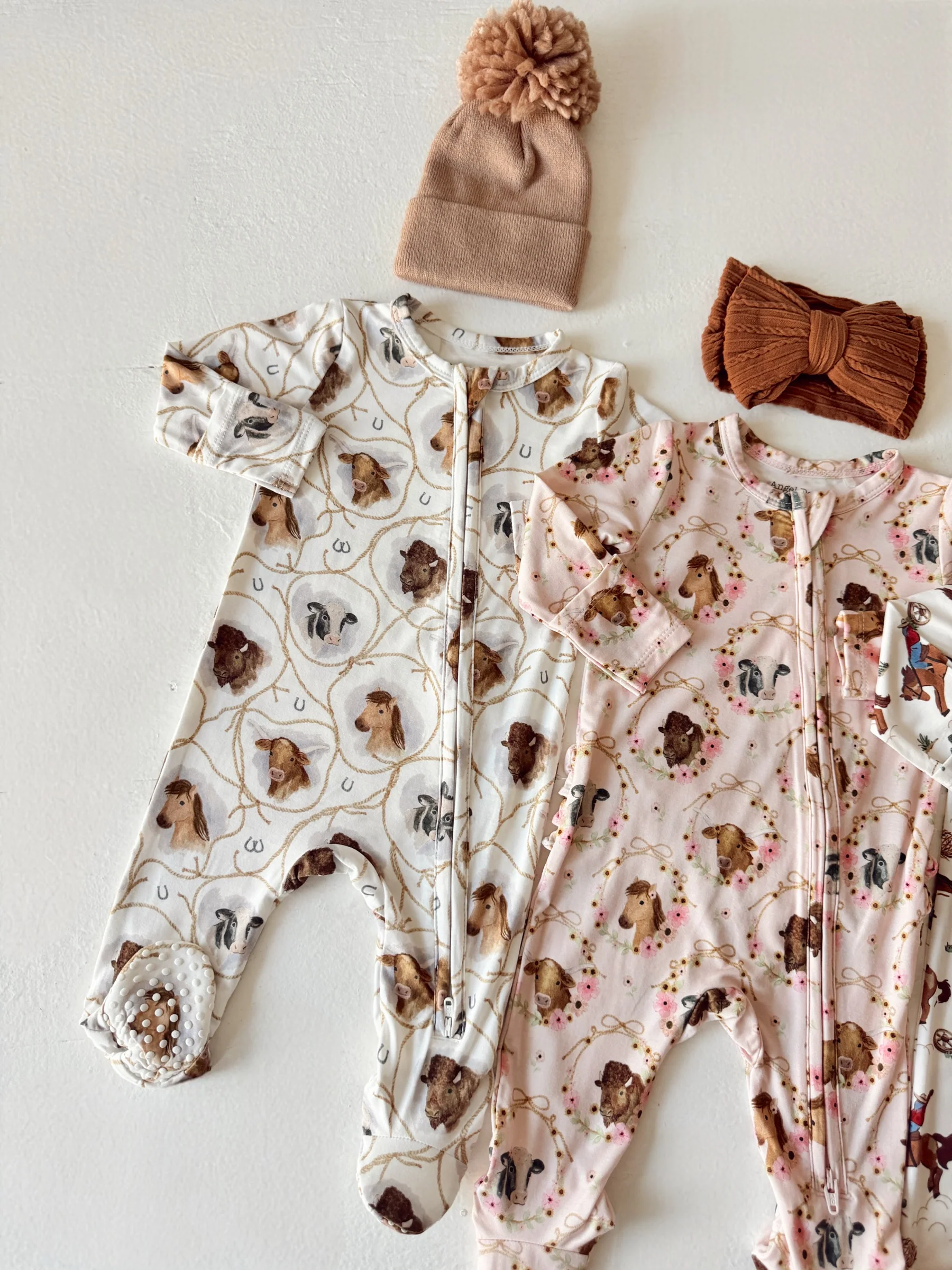 2-Way Zip Ruffle Footie, Farm Animals Floral Cameos - Image 2