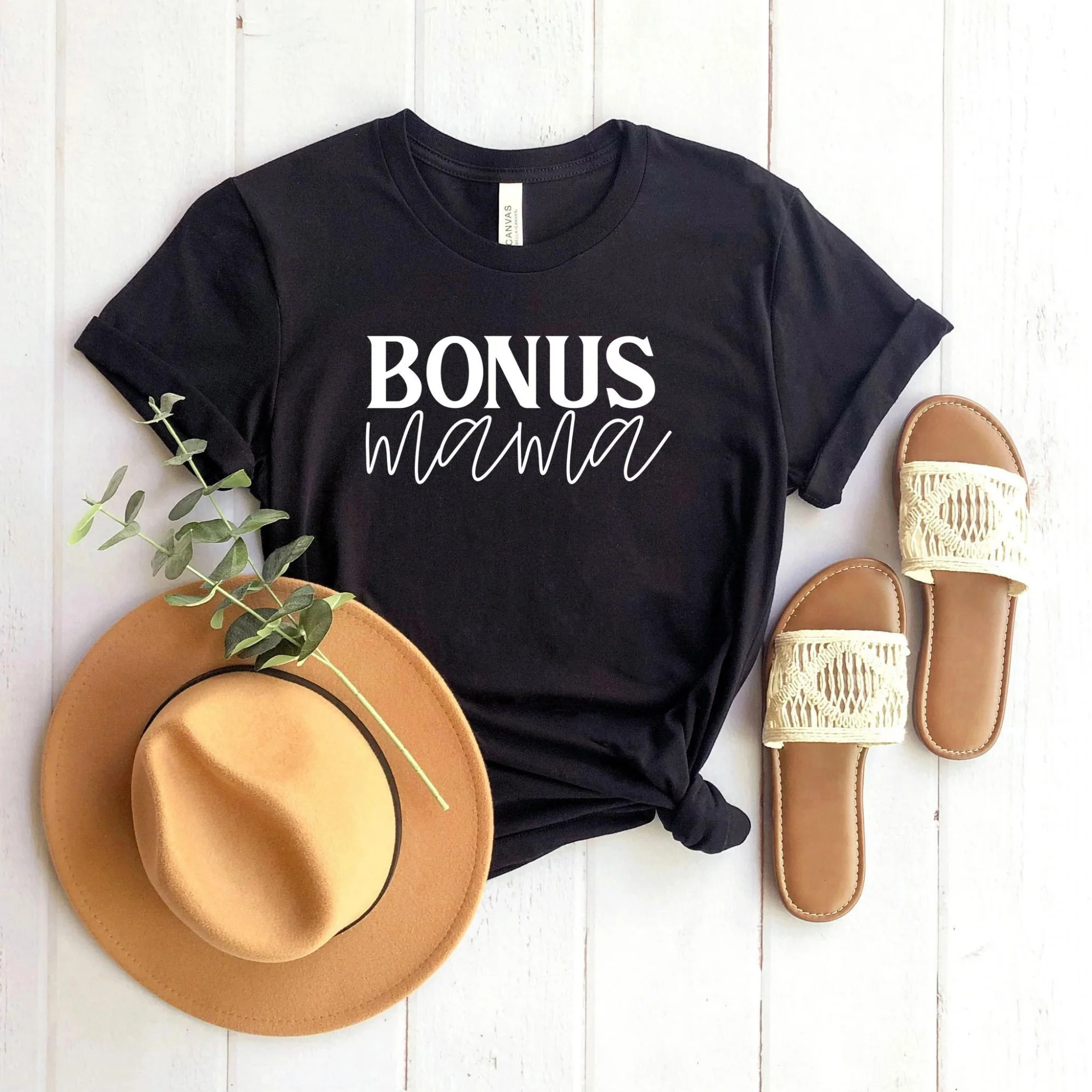 Bonus Mama Women's Graphic Tee, Black