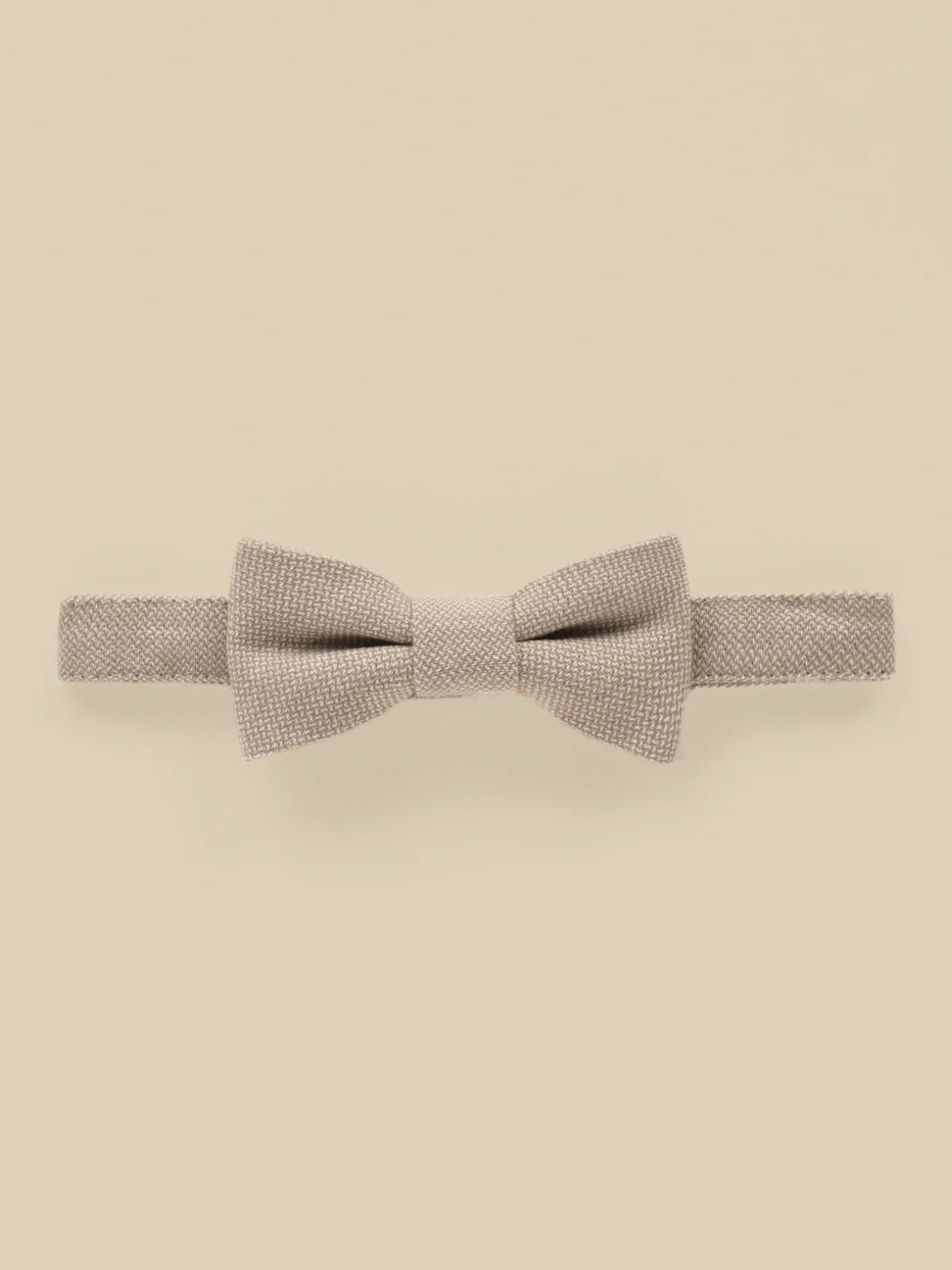 Bow Tie, Fog
