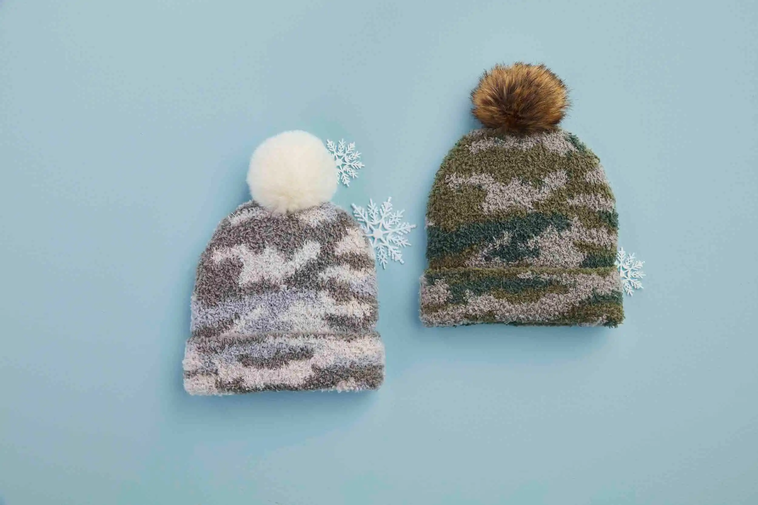 Chenille Pom Hat, Grey Camo - Image 2