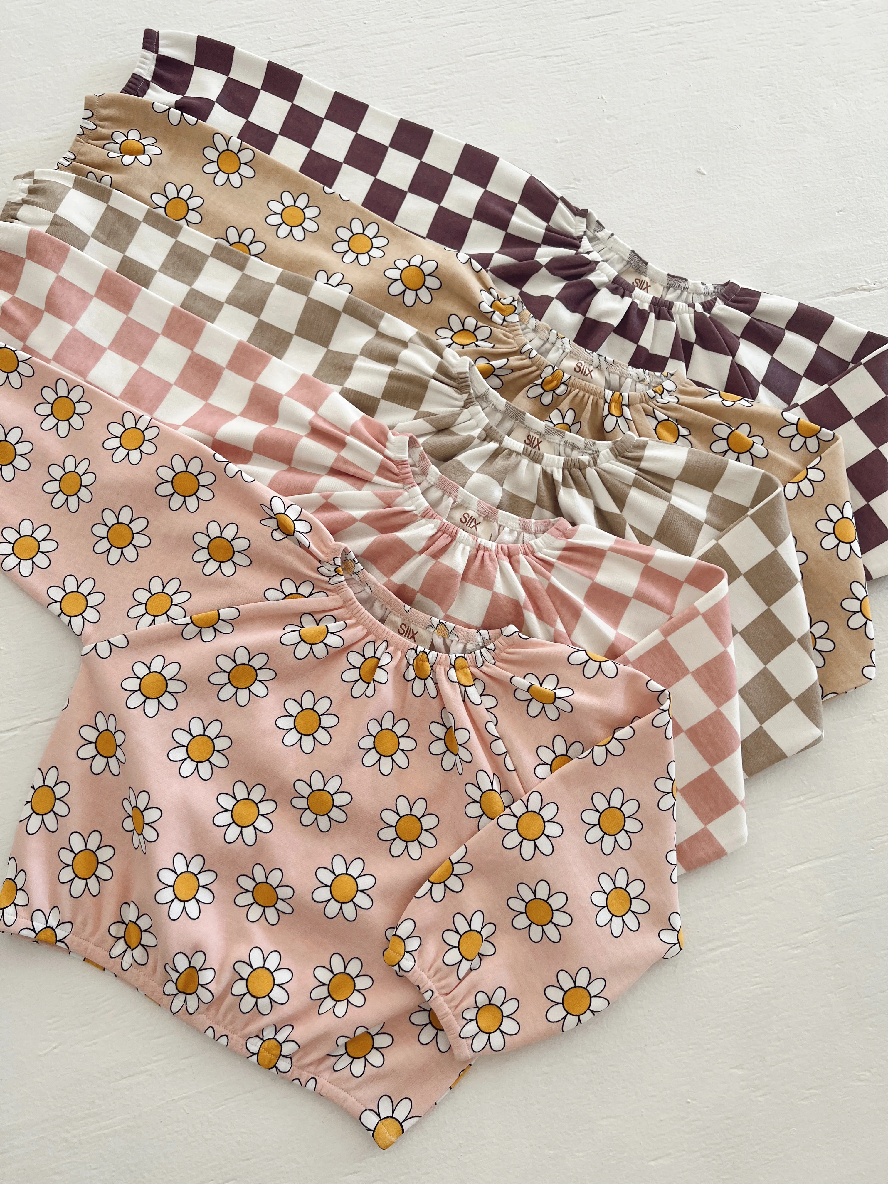 Daisy Pop Taffy / Organic Mode Top + Pant Set - Image 4