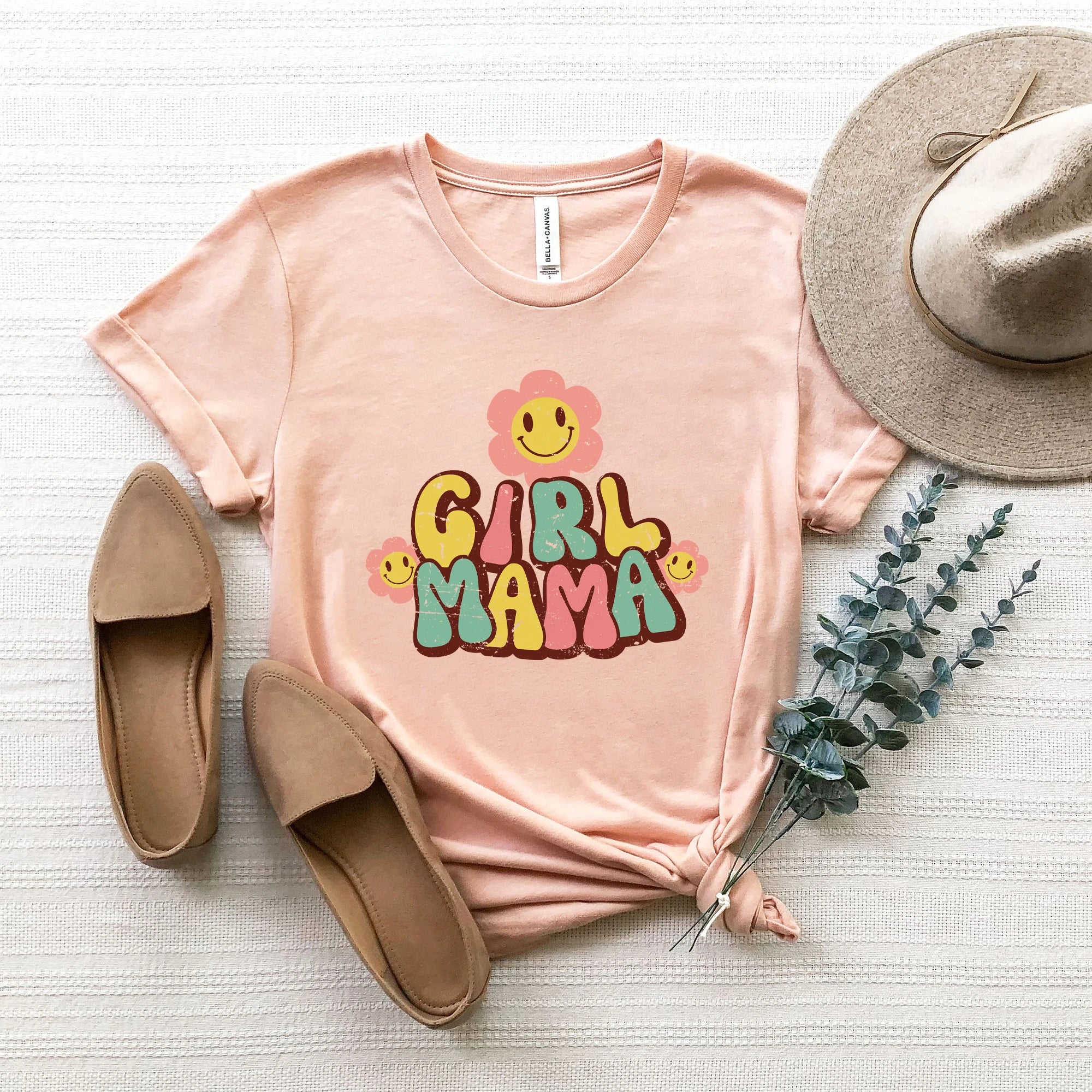 Girl Mama Flower Women's Graphic Tee, Blush
