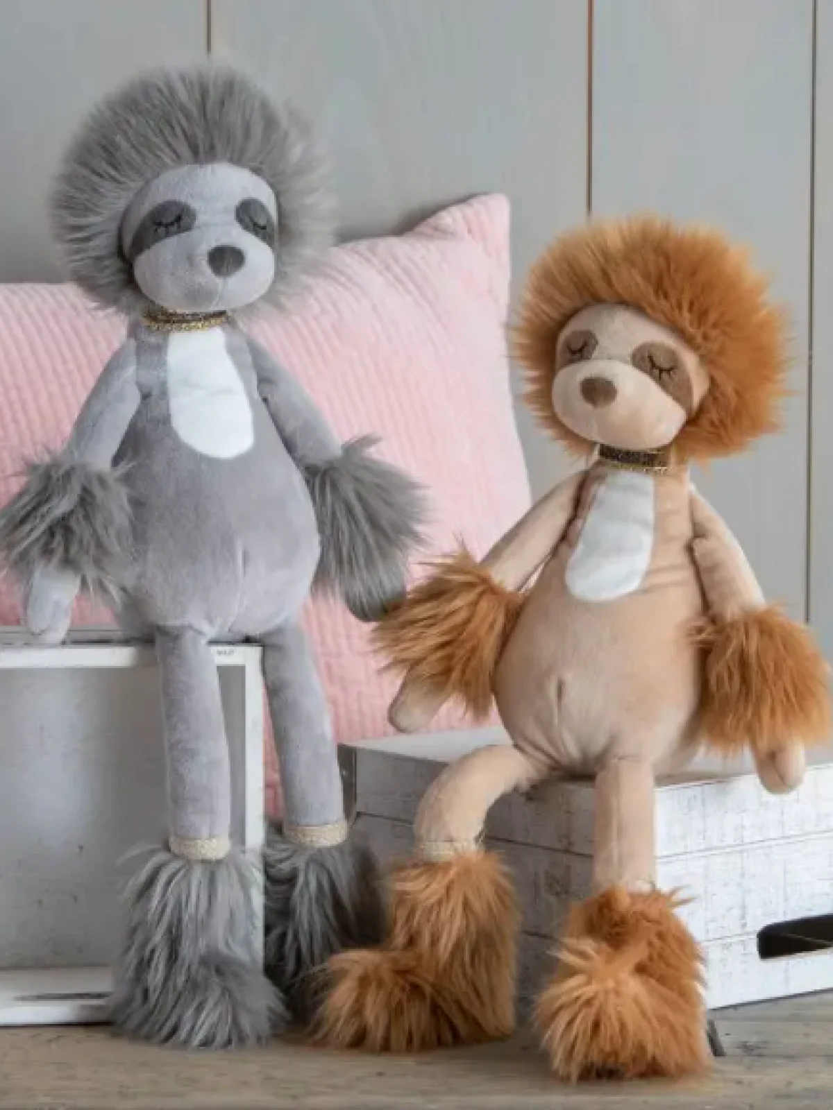 Milano Sloth Plush, Grey - Image 2