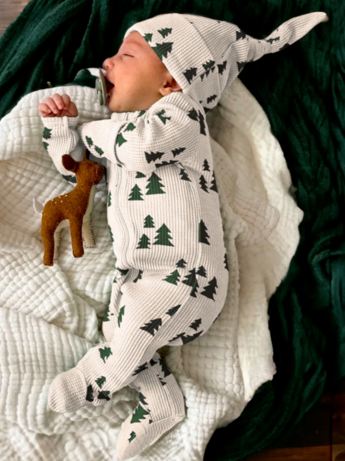 Organic Waffle 2-Way Zip Footie, Forest Green Trees