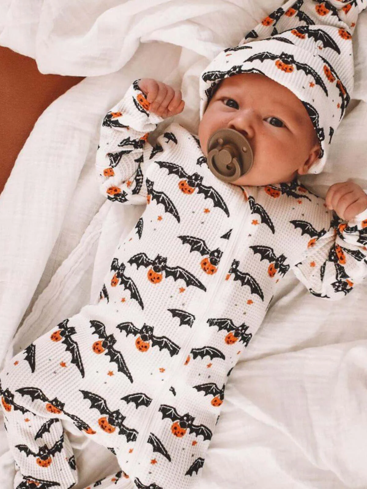 Organic Waffle Basic Zip Footie, Trick or Treating Bat