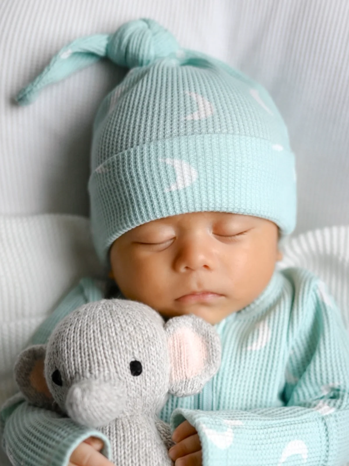 Organic Waffle Knot Beanie, Light Blue Moon