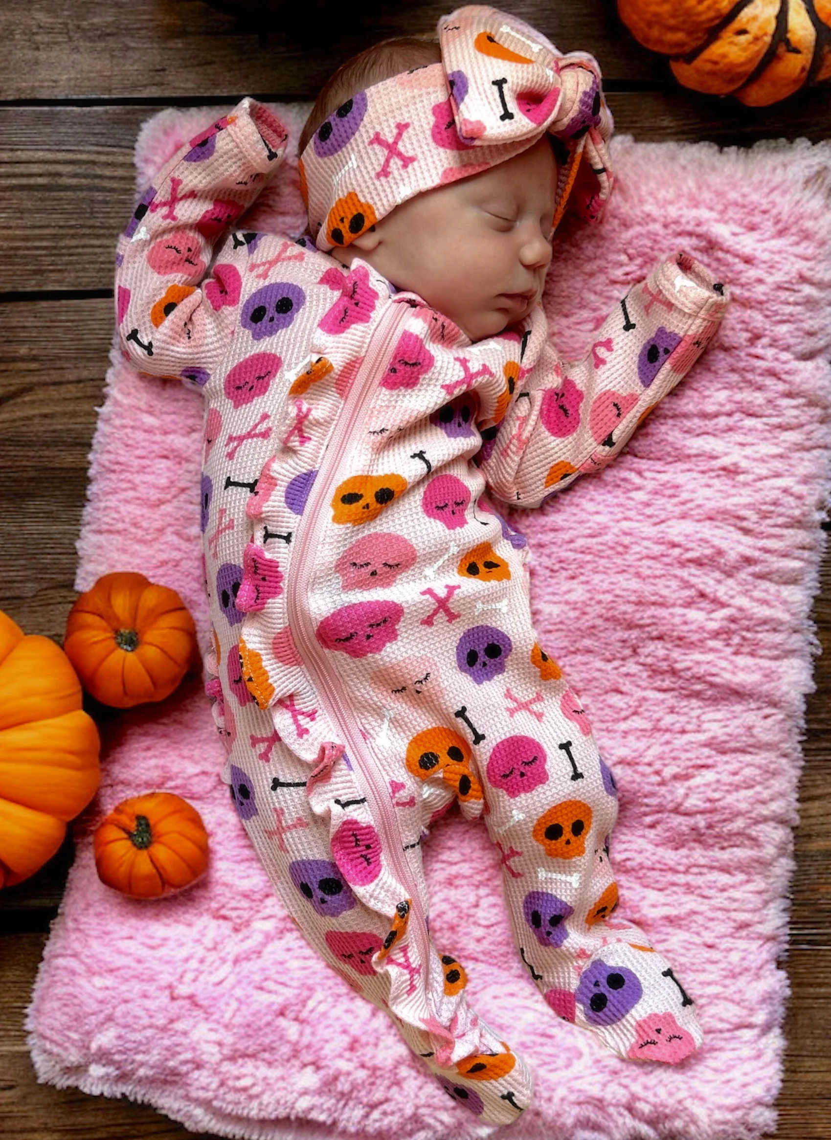 Organic Waffle Knot Bow, Candy Skulls Pink - Image 2