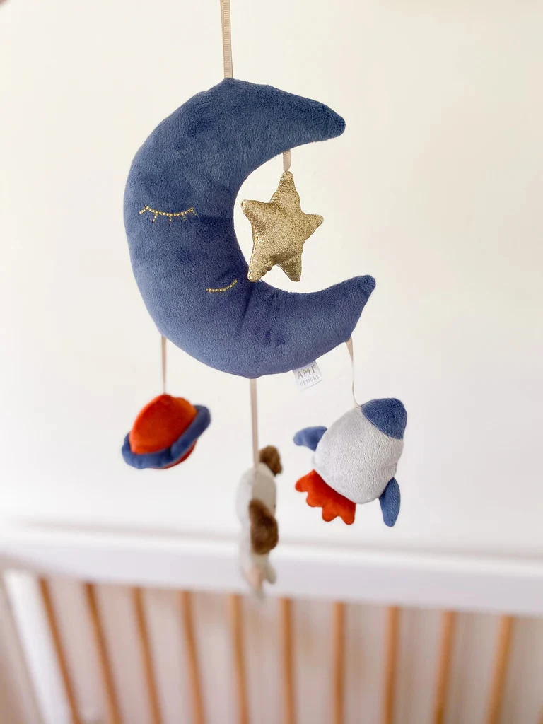 Plush Mobile, Space - Image 2