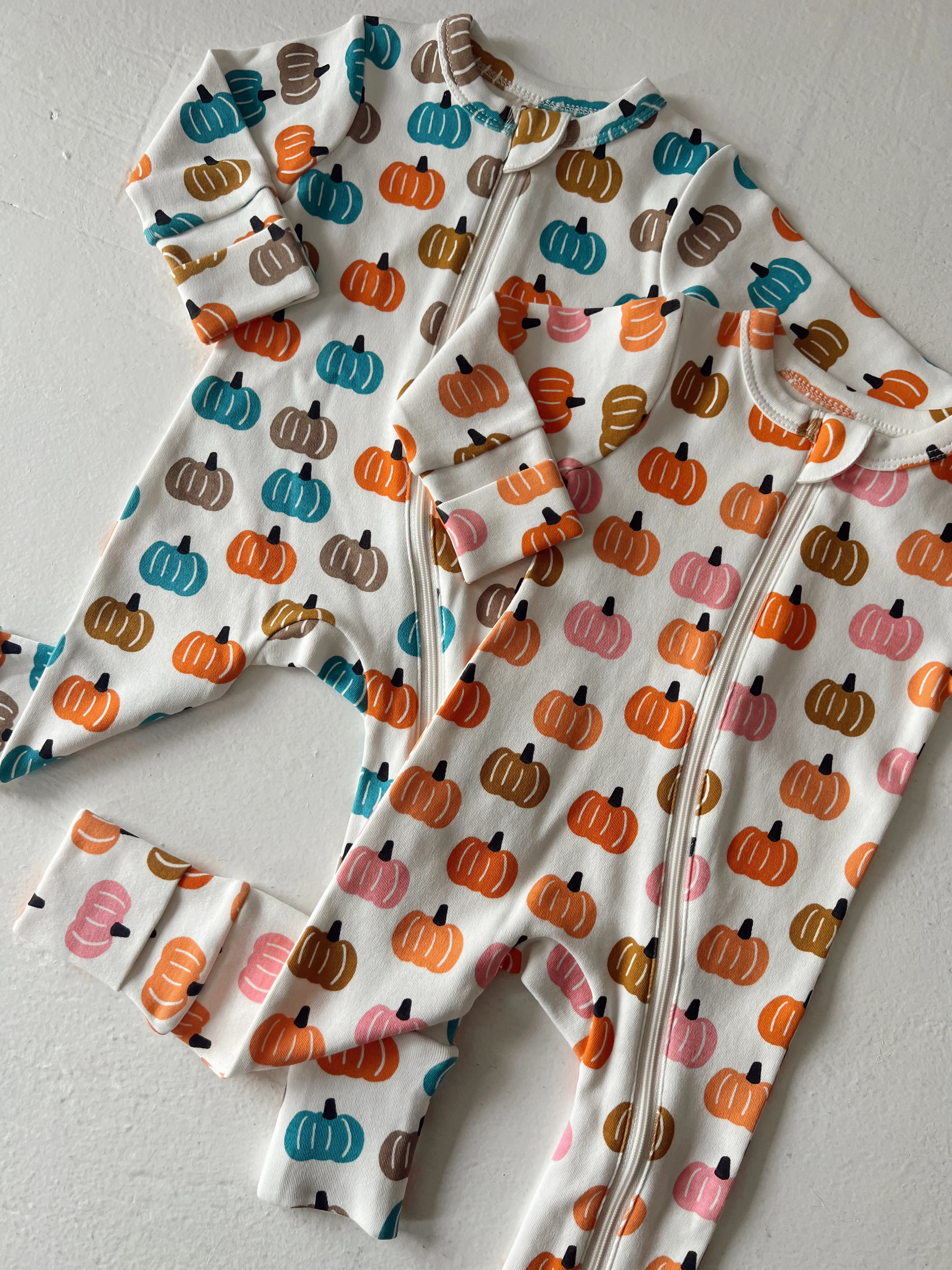 Pumpkin Patch / Organic 2-Way Zip Romper - Image 6